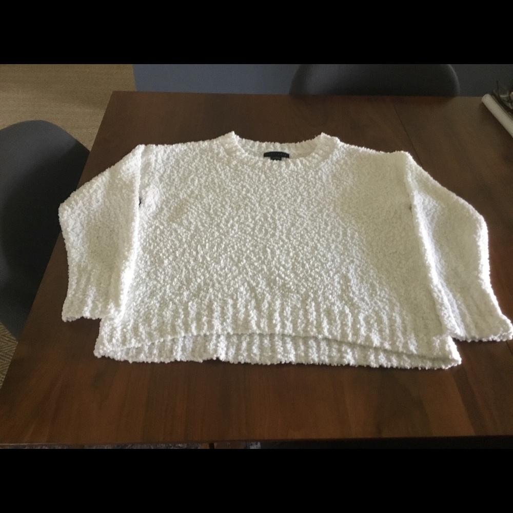 White boucle knit boxed fit white sweater